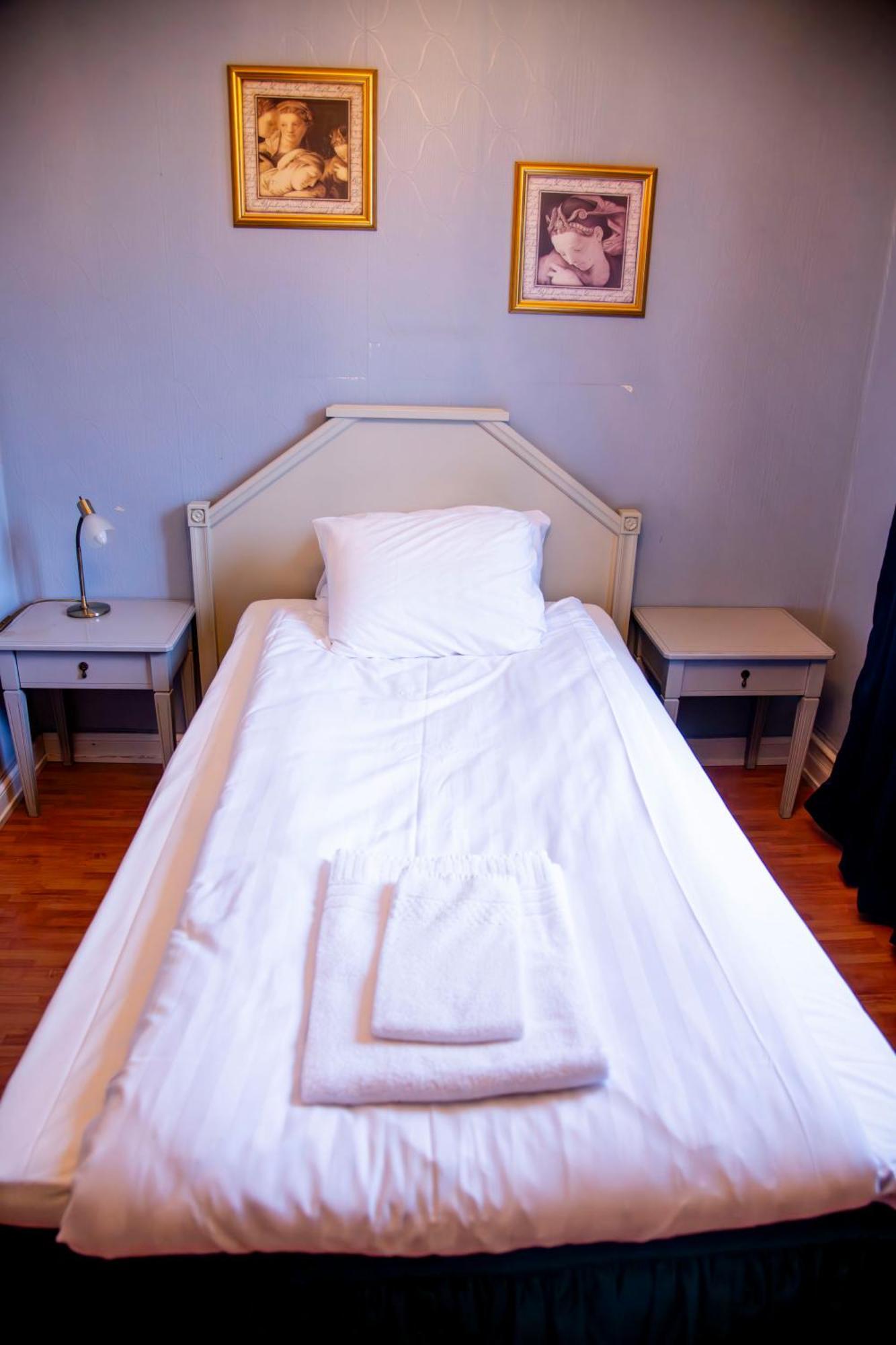 Park Hotel Linkoeping Fawlty Towers Quarto foto